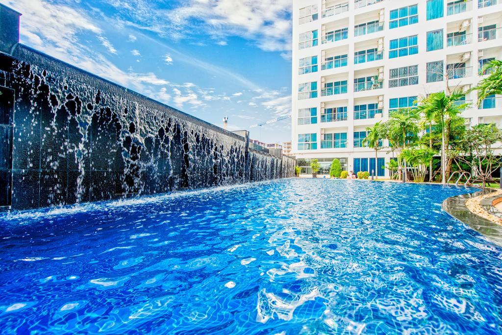 Nam Talay Jomtien Beach Exterior photo