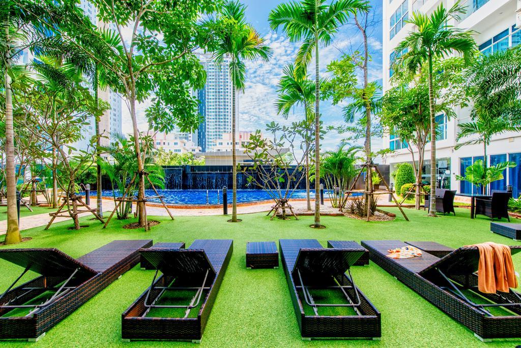 Nam Talay Jomtien Beach Exterior photo